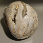 Mexican Agate Skull – Red/White – Sm / Md